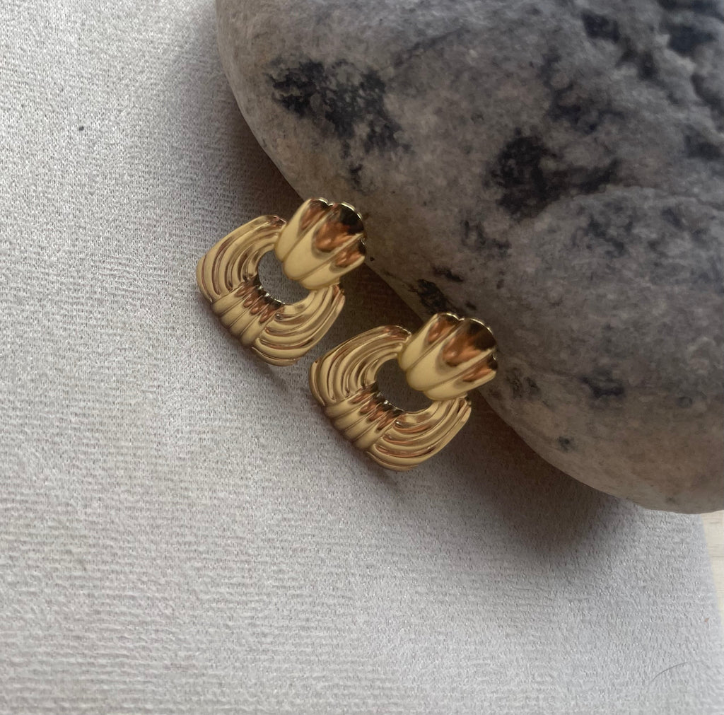 Boucles d'oreilles Dorées Torsadées